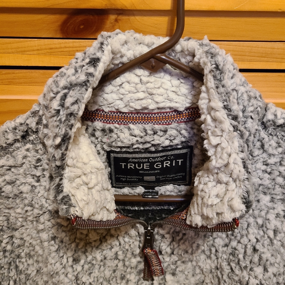 True Grit Youth large sherpa pullover